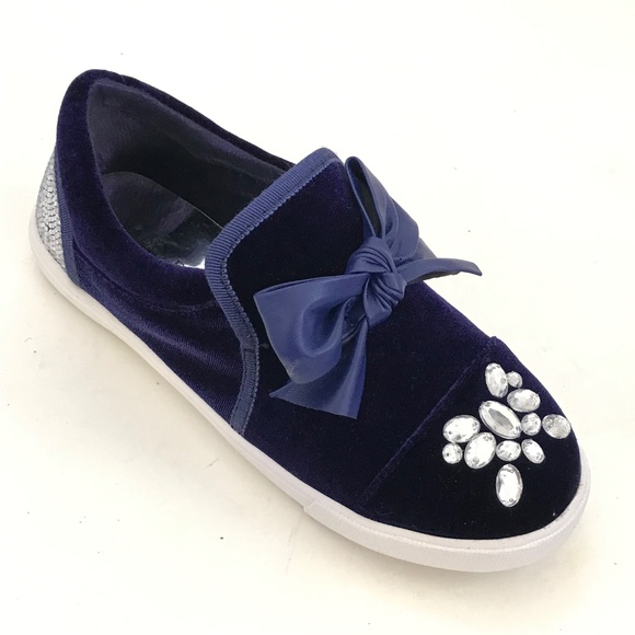 BADGLEY MISCHKA Blue Velvet Sneakers Slip On Rhinestone Delight Bow Girls Size 1 - Picture 2 of 16